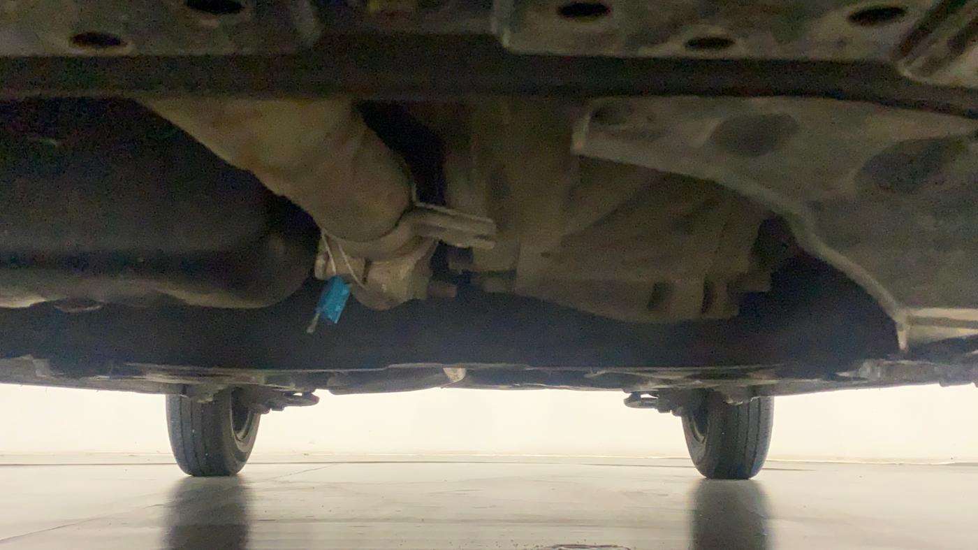 2014 Maruti Swift VDI, Diesel, Manual, 83,006 km, Front Underbody