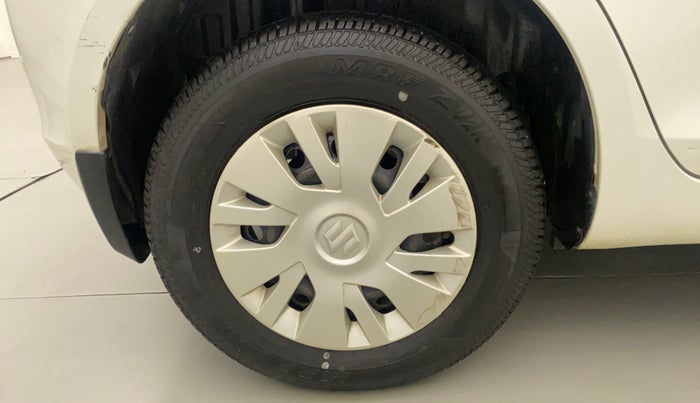 2014 Maruti Swift VDI, Diesel, Manual, 83,006 km, Right Rear Wheel