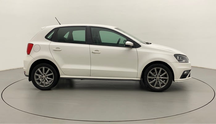 2020 Volkswagen Polo HIGHLINE PLUS 1.0, Petrol, Manual, 123 km, Right Side View