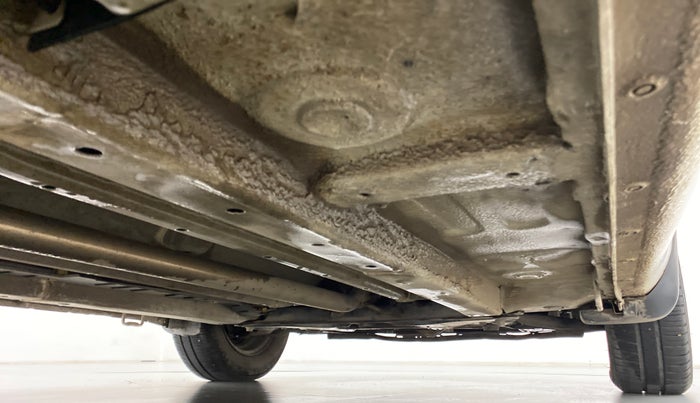 2012 Maruti Ritz VDI, Diesel, Manual, 99,058 km, Right Side Underbody