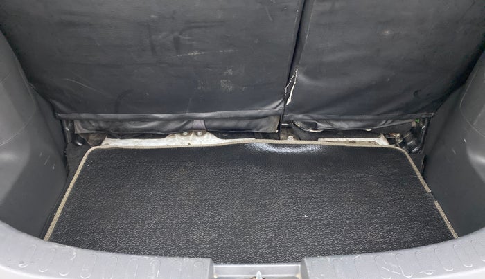 2012 Maruti Ritz VDI, Diesel, Manual, 99,058 km, Boot Inside