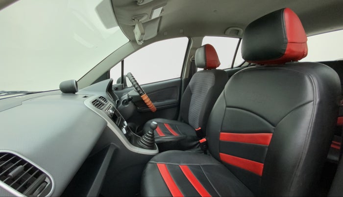 2012 Maruti Ritz VDI, Diesel, Manual, 99,058 km, Right Side Front Door Cabin
