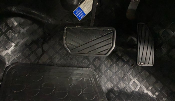 2017 Maruti Celerio VXI AMT (O), Petrol, Automatic, 52,574 km, Pedals