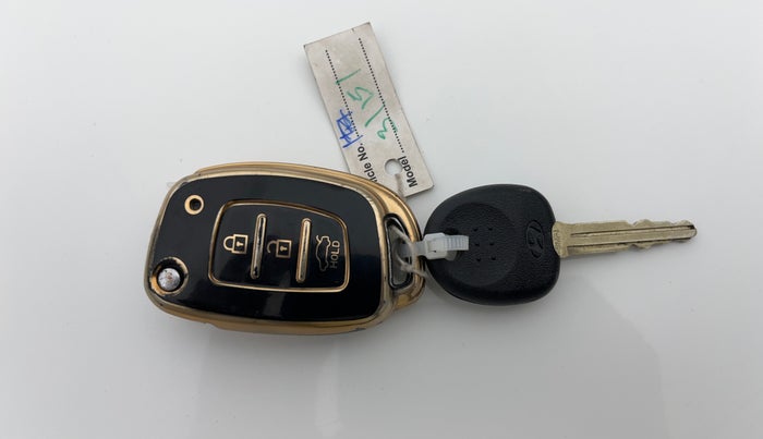 2022 Hyundai NEW I20 SPORTZ 1.2 MT, Petrol, Manual, 36,393 km, Key Close Up