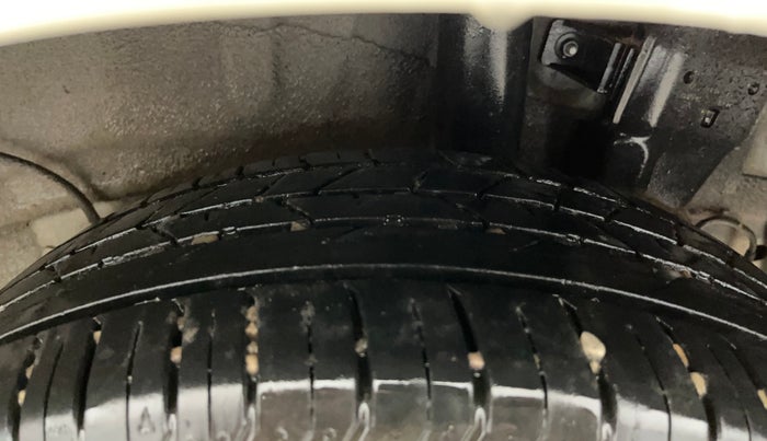 2022 Hyundai NEW I20 SPORTZ 1.2 MT, Petrol, Manual, 36,393 km, Left Rear Tyre Tread