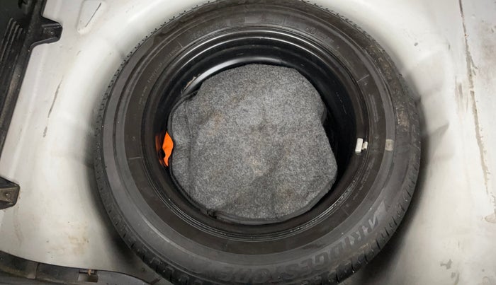 2022 Hyundai NEW I20 SPORTZ 1.2 MT, Petrol, Manual, 36,393 km, Spare Tyre