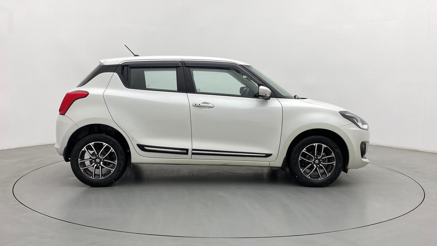 2019 Maruti Swift ZXI + AMT, Petrol, Automatic, 28,613 km, Right Side View