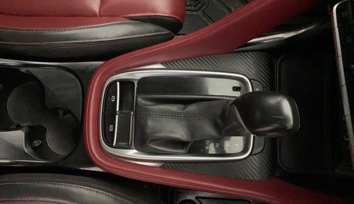 2021 MG ASTOR SAVVY 1.3 TURBO AT S RED, Petrol, Automatic, 75,565 km, Gear Lever