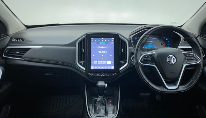 2019 MG HECTOR SHARP DCT PETROL, Petrol, Automatic, 32,460 km, Dashboard