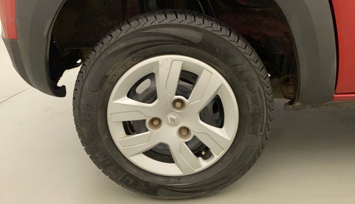 2019 Renault Kwid RXT 1.0 AMT (O), Petrol, Automatic, 35,048 km, Right Rear Wheel