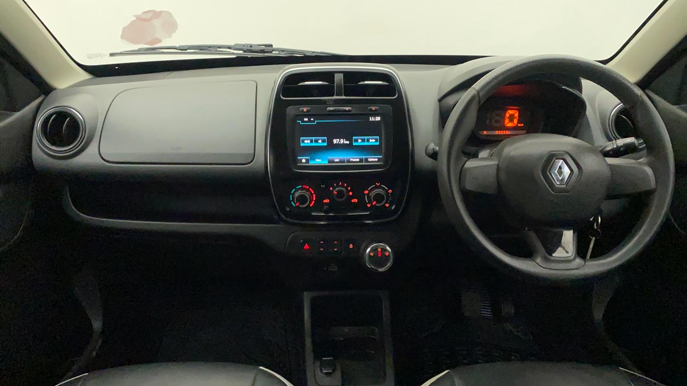 2019 Renault Kwid RXT 1.0 AMT (O), Petrol, Automatic, 35,048 km, Dashboard
