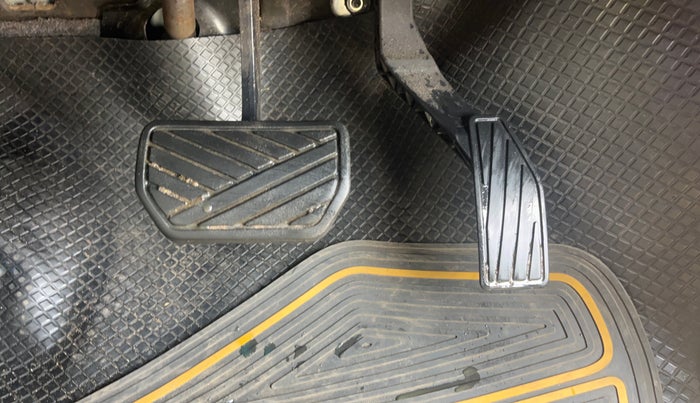 2016 Maruti Alto K10 VXI AMT, Petrol, Automatic, 68,816 km, Pedals