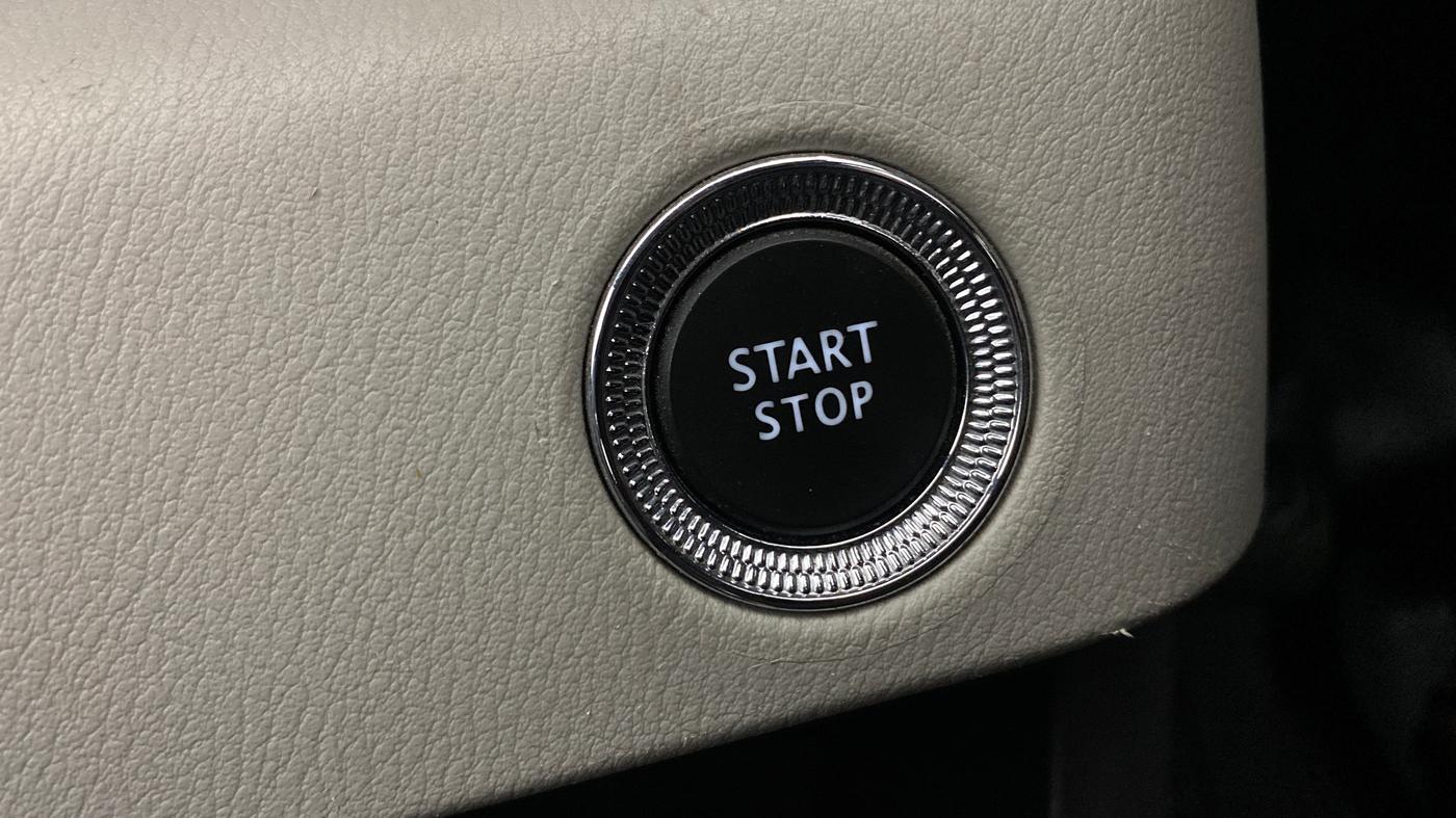 2021 Nissan MAGNITE XV TURBO, Petrol, Manual, 51,479 km, Keyless Start/ Stop Button