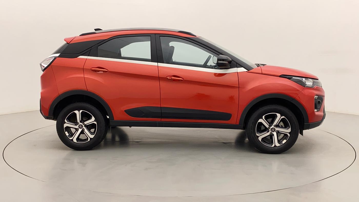 2022 Tata NEXON XZ PLUS (O) PETROL, Petrol, Manual, 8,660 km, Right Side View