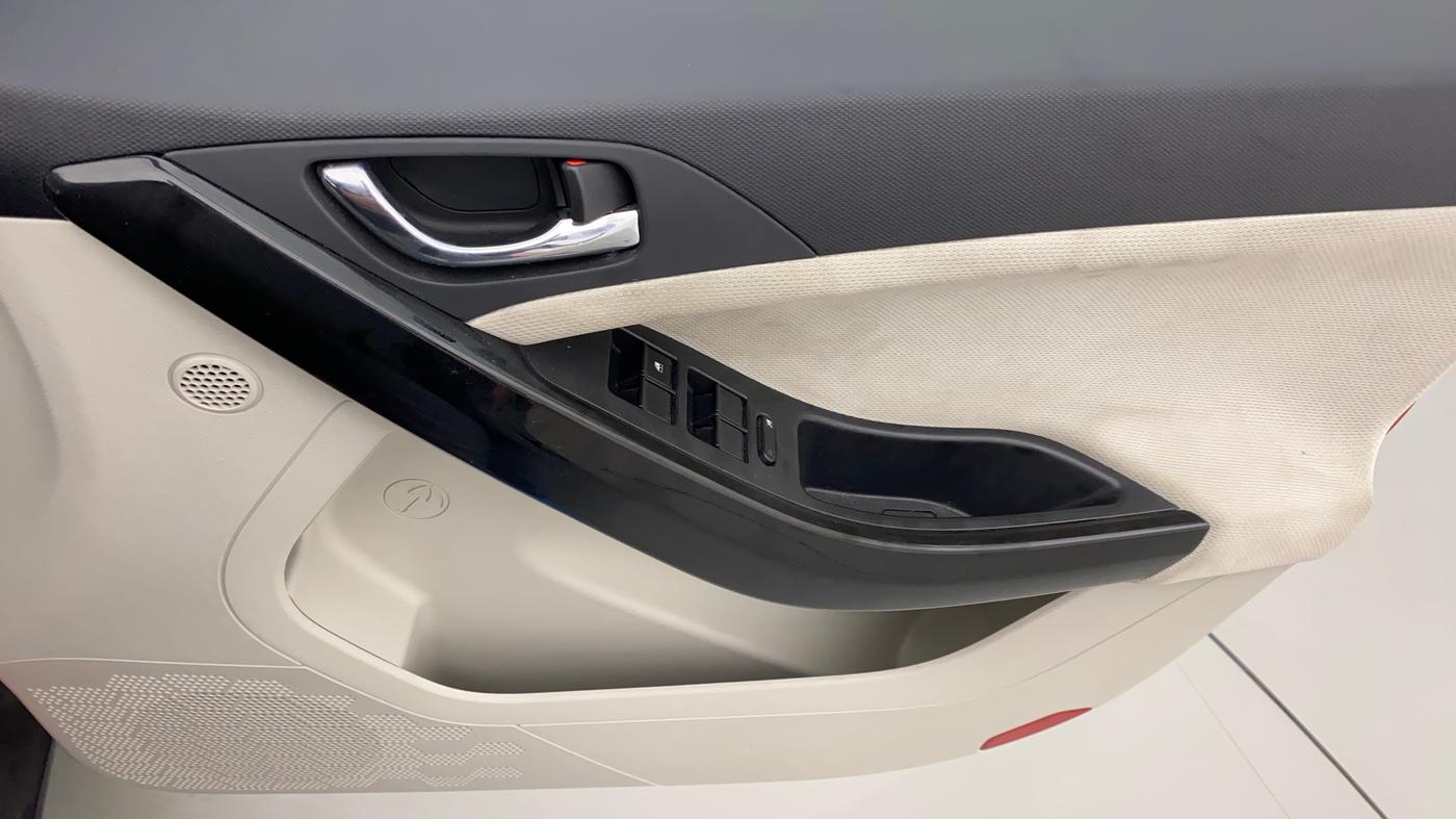 2022 Tata NEXON XZ PLUS (O) PETROL, Petrol, Manual, 8,660 km, Driver Side Door Panels Control