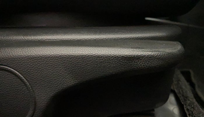 2014 Hyundai Grand i10 ASTA (O) 1.2 KAPPA VTVT, Petrol, Manual, 1,45,204 km, Driver Side Adjustment Panel