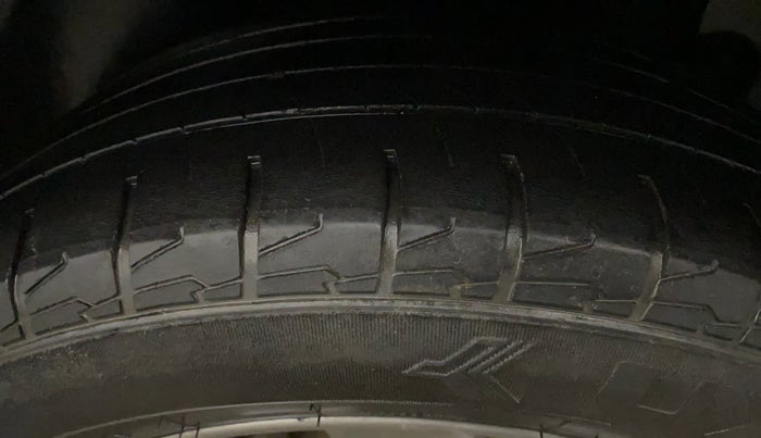 2022 KIA SELTOS HTX PETROL 1.5, Petrol, Manual, 35,386 km, Left Rear Tyre Tread