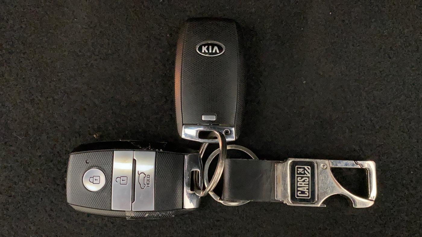 2019 KIA SELTOS HTK PLUS 1.5, Petrol, Manual, 47,181 km, Key Close Up