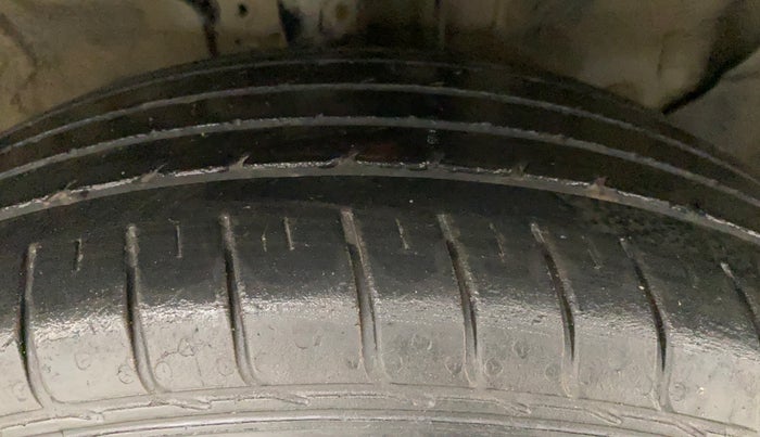 2019 KIA SELTOS HTK PLUS 1.5, Petrol, Manual, 47,181 km, Right Front Tyre Tread