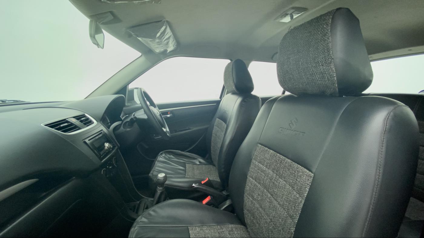 2012 Maruti Swift VXI, Petrol, Manual, 36,616 km, Right Side Front Door Cabin
