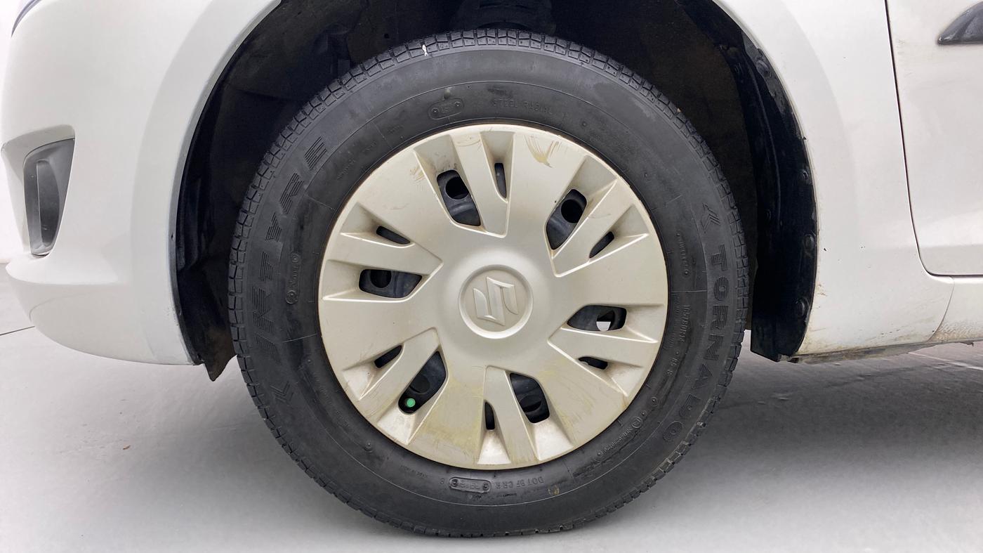 2012 Maruti Swift VXI, Petrol, Manual, 36,616 km, Left Front Wheel