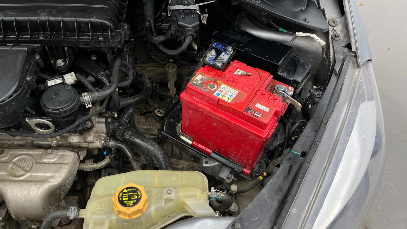 2019 Tata Tiago XZ PLUS PETROL, Petrol, Manual, 76,325 km, Engine View - Left
