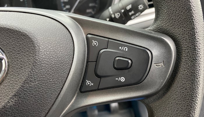 2021 Tata ALTROZ XT 1.5 RTQ, Diesel, Manual, 23,300 km, Adaptive Cruise Control