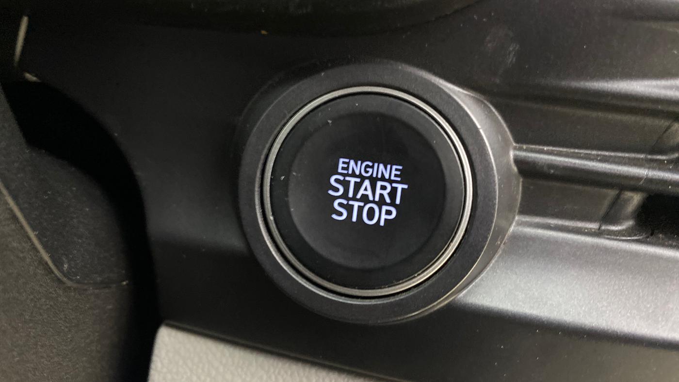 2024 Hyundai NEW I20 ASTA (O) 1.2 IVT, CNG, Automatic, 15,853 km, Keyless Start/ Stop Button