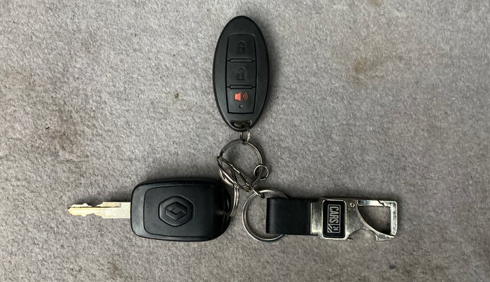 2017 Renault Kwid RXL, Petrol, Manual, 33,446 km, Key Close Up