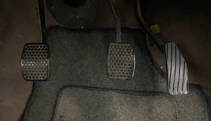 2011 Maruti Zen Estilo VXI, Petrol, Manual, 12,187 km, Pedals