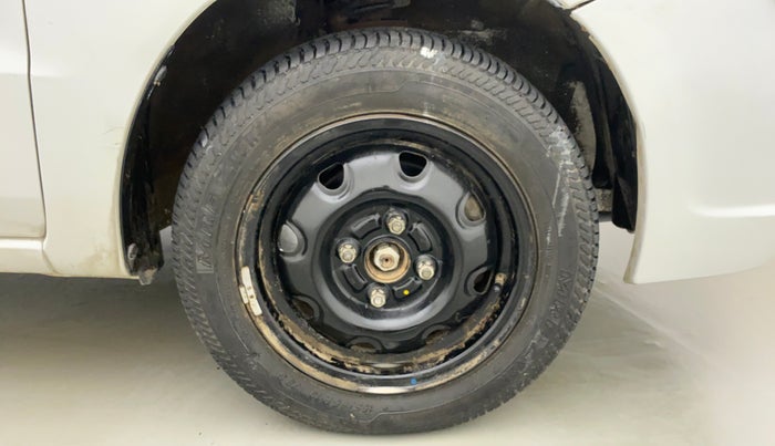 2011 Maruti Zen Estilo VXI, Petrol, Manual, 12,187 km, Right Front Wheel