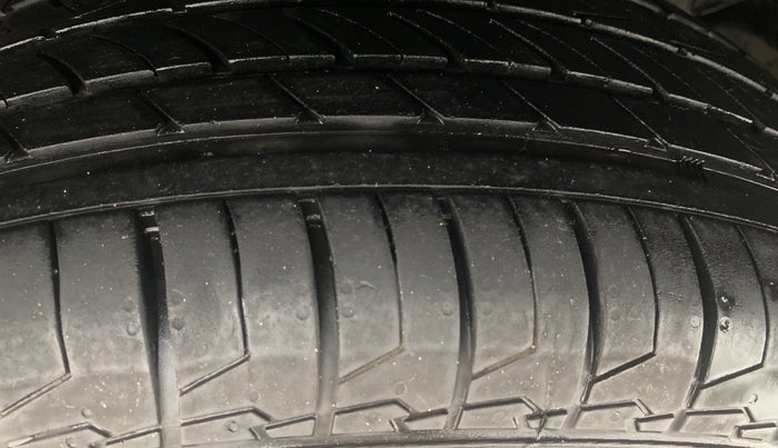 2022 Tata NEXON XZA PLUS DIESEL, Diesel, Automatic, 1,01,841 km, Left Rear Tyre Tread