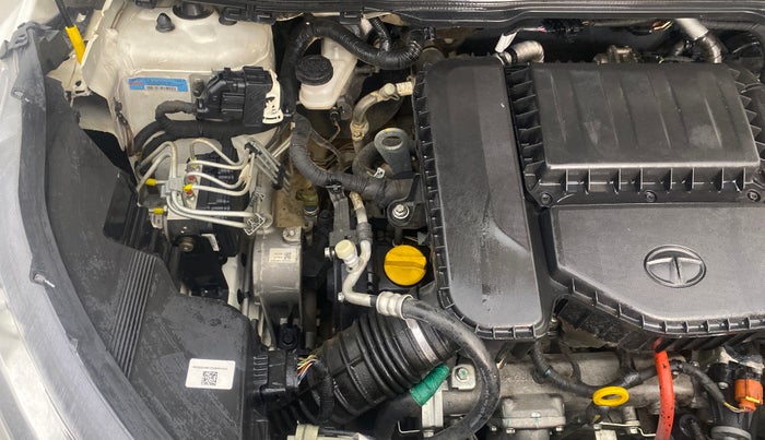 2022 Tata NEXON XZA PLUS DIESEL, Diesel, Automatic, 1,01,841 km, Engine View - Right