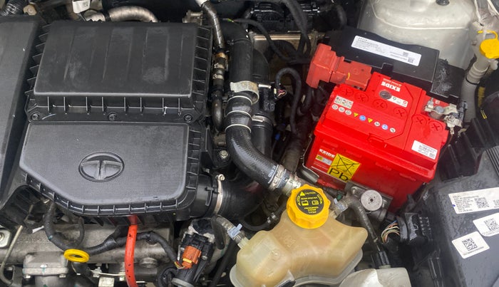 2022 Tata NEXON XZA PLUS DIESEL, Diesel, Automatic, 1,01,841 km, Engine View - Left