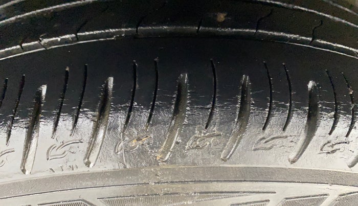 2021 KIA SONET HTX 1.0 DCT, Petrol, Automatic, 43,353 km, Right Rear Tyre Tread