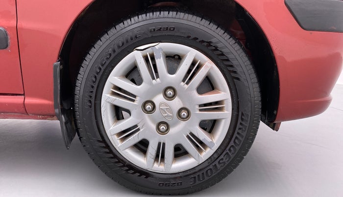 2013 Hyundai Santro Xing GLS, Petrol, Manual, 69,699 km, Right Front Wheel