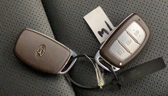 2018 Hyundai Creta SX (O) 1.6 PETROL, Petrol, Manual, 50,899 km, Key Close Up