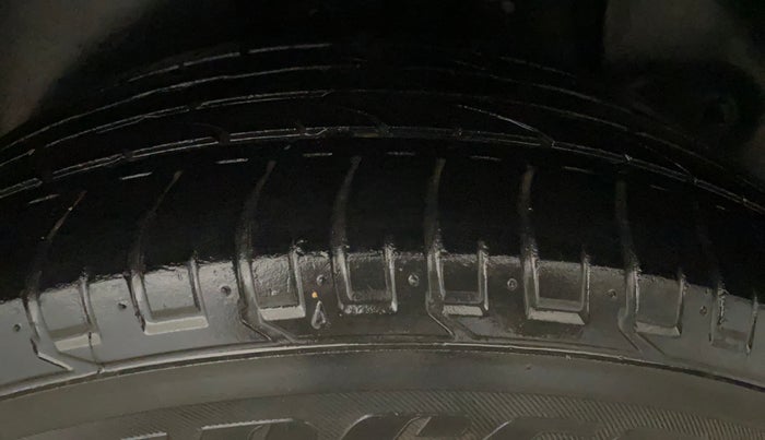 2018 Hyundai Creta SX (O) 1.6 PETROL, Petrol, Manual, 50,899 km, Left Rear Tyre Tread