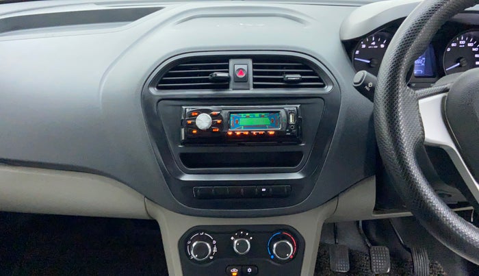 2018 Tata Tiago XE 1.2 REVOTRON, Petrol, Manual, 30,601 km, Air Conditioner