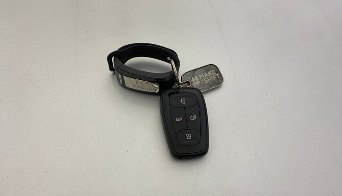 2018 Tata NEXON XZA PLUS PETROL, Petrol, Automatic, 45,315 km, Key Close Up