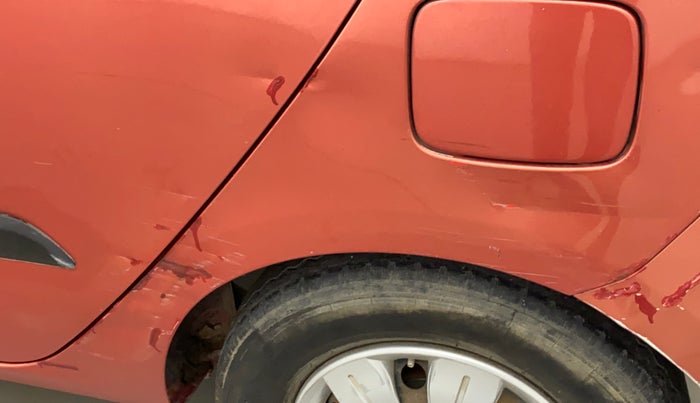 2010 Hyundai i10 MAGNA 1.2, Petrol, Manual, 99,873 km, Left quarter panel - Paint has minor damage