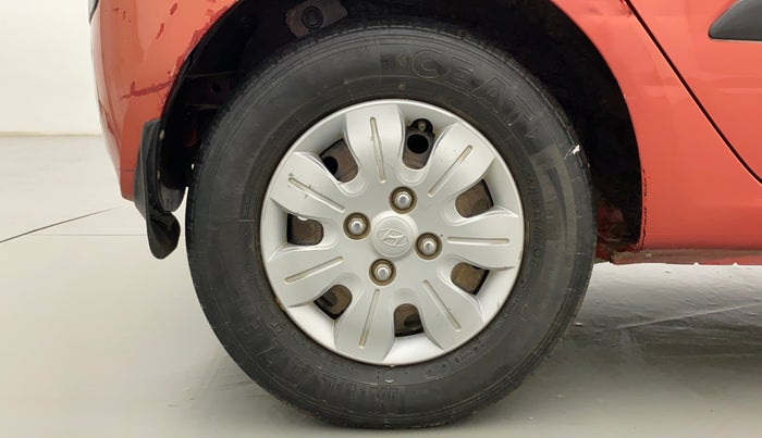 2010 Hyundai i10 MAGNA 1.2, Petrol, Manual, 99,873 km, Right Rear Wheel