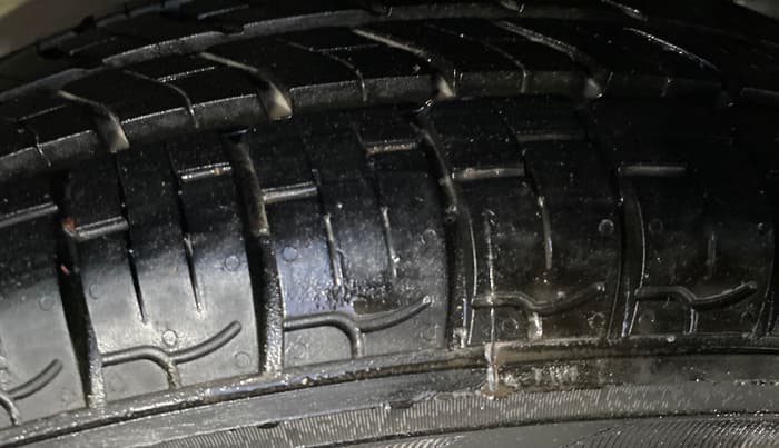 2017 Tata Tiago XM PETROL, Petrol, Manual, 67,995 km, Left Rear Tyre Tread