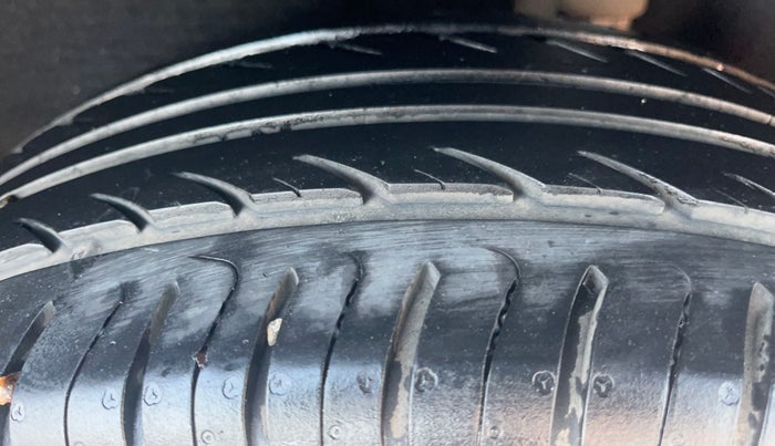 2021 Ford Ecosport TITANIUM 1.5L DIESEL, Diesel, Manual, 48,269 km, Left Rear Tyre Tread