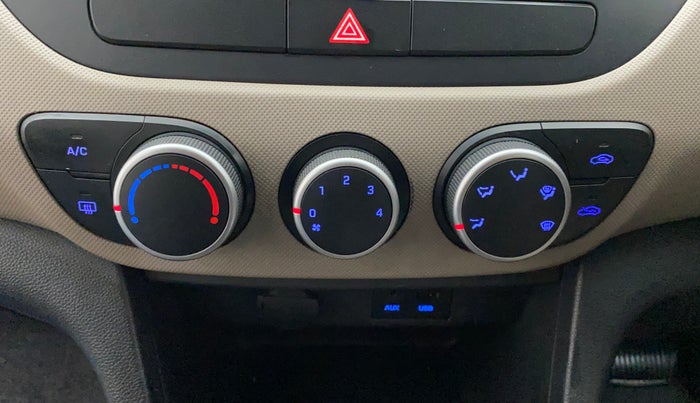 2014 Hyundai Grand i10 ASTA AT 1.2 KAPPA VTVT, Petrol, Automatic, 42,627 km, AC Unit - Car heater not working