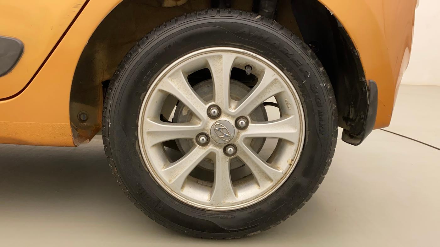 2014 Hyundai Grand i10 ASTA AT 1.2 KAPPA VTVT, Petrol, Automatic, 42,627 km, Left Rear Wheel