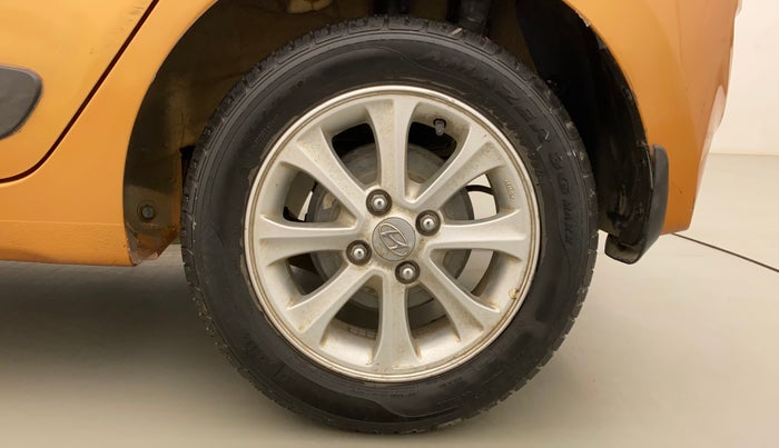 2014 Hyundai Grand i10 ASTA AT 1.2 KAPPA VTVT, Petrol, Automatic, 42,627 km, Left Rear Wheel