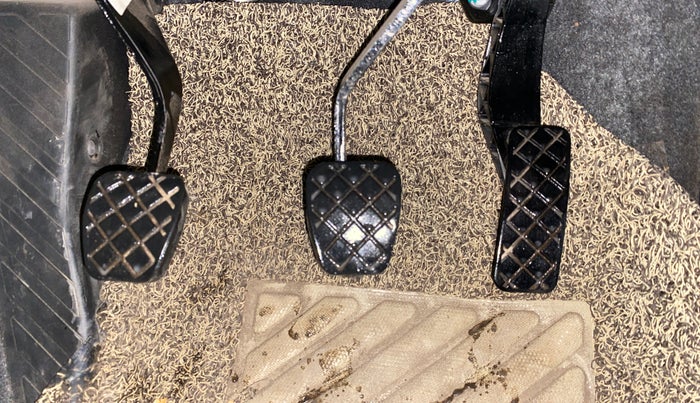 2021 Skoda KUSHAQ AMBITION 1.0L TSI MT, Petrol, Manual, 47,872 km, Pedals