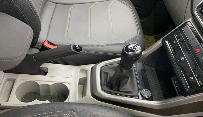 2021 Skoda KUSHAQ AMBITION 1.0L TSI MT, Petrol, Manual, 47,872 km, Gear Lever