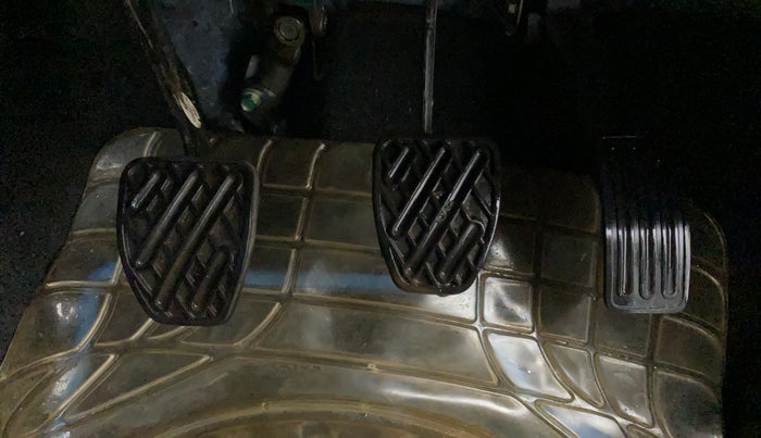 2017 Datsun Go ANNIVERSARY EDITION, Petrol, Manual, 6,282 km, Pedals